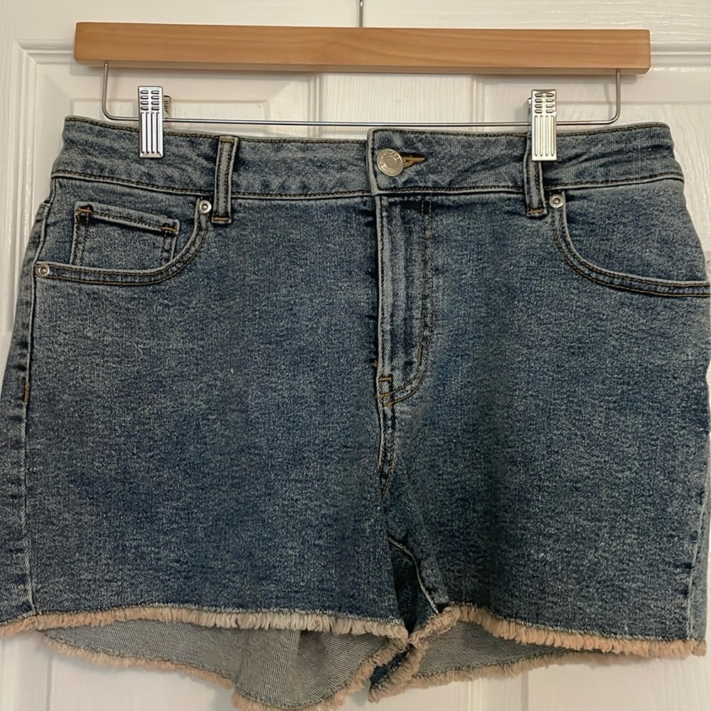 High rise denim shorts